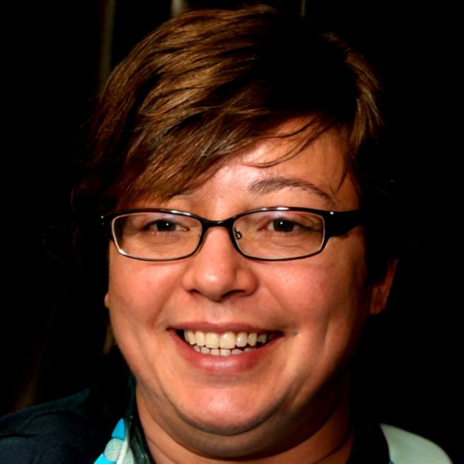 Linnea Sørensen, Strategieberaterin für Einkommensoptimierung