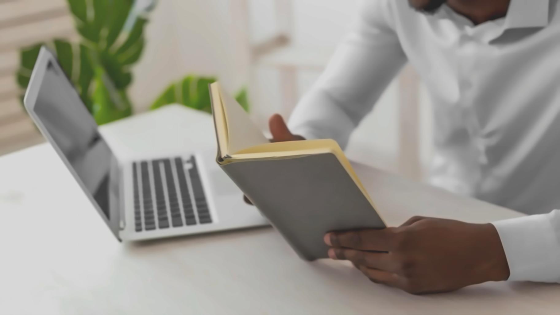 Finanzplanung mit strukturierten Unterlagen und analytischen Werkzeugen